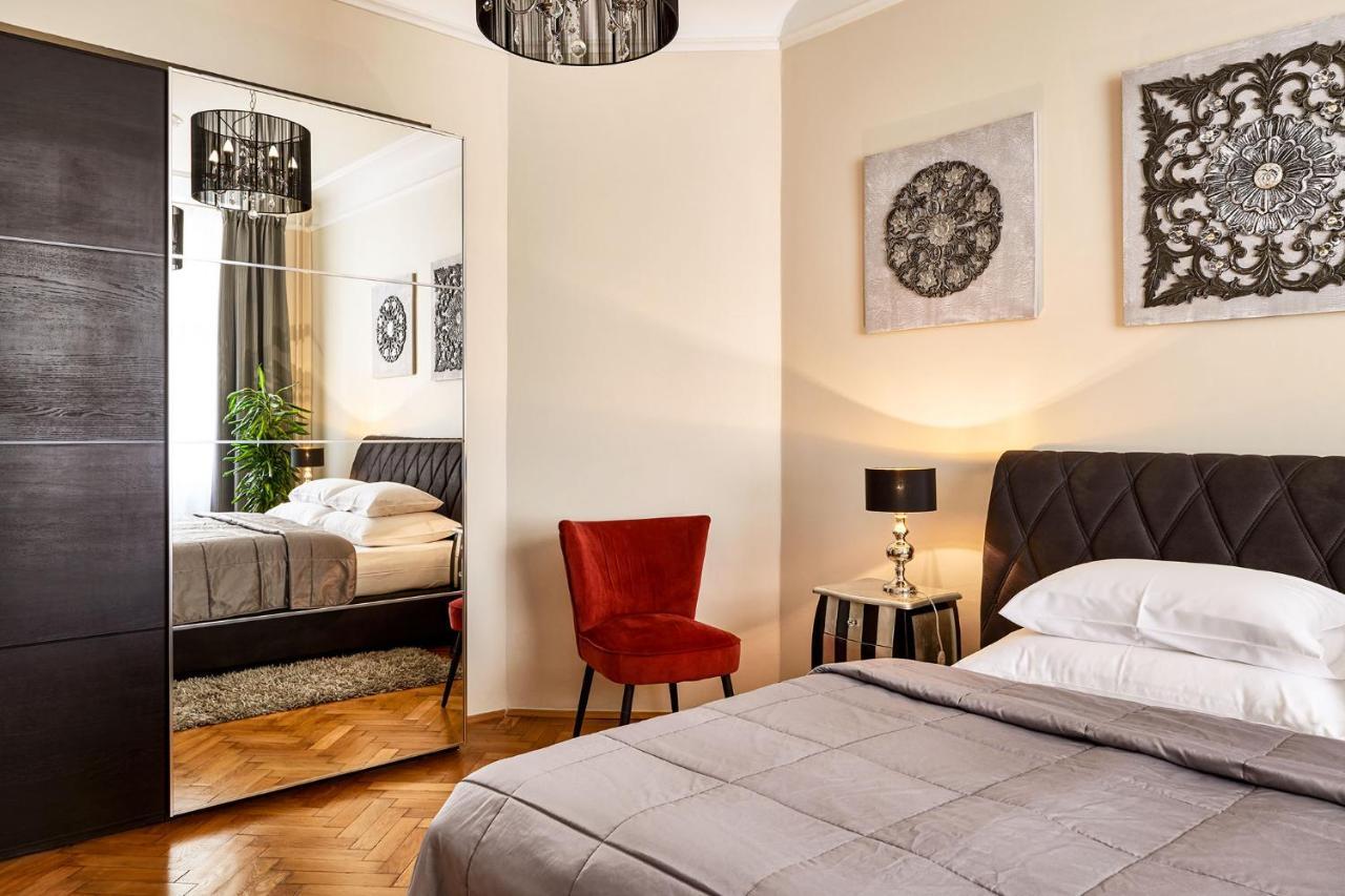 Appartement Pragueone Apartment,a/c,terrace