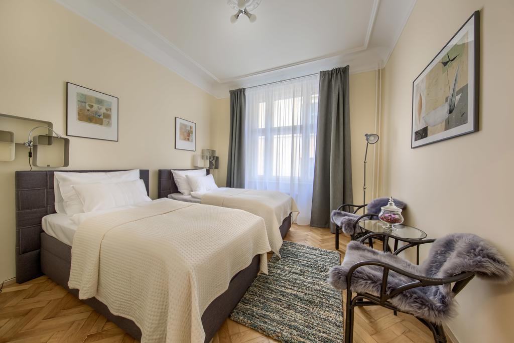 Appartement Pragueone Apartment,a/c,terrace Praag